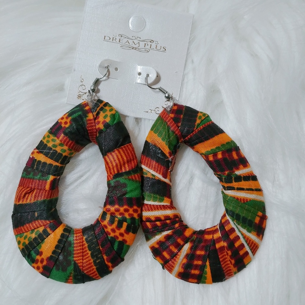Earrings - Picture 2 of 2